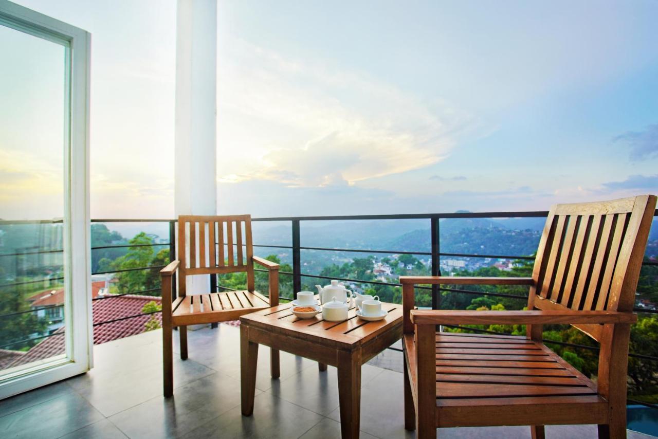 The Kandyan Villa ภายนอก รูปภาพ