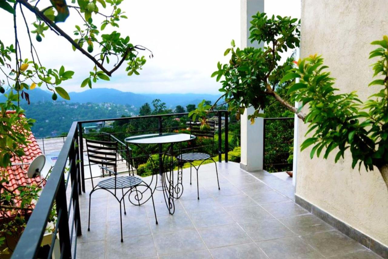 The Kandyan Villa ภายนอก รูปภาพ