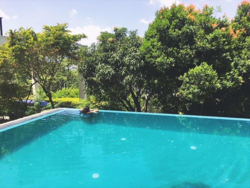 The Kandyan Villa ภายนอก รูปภาพ